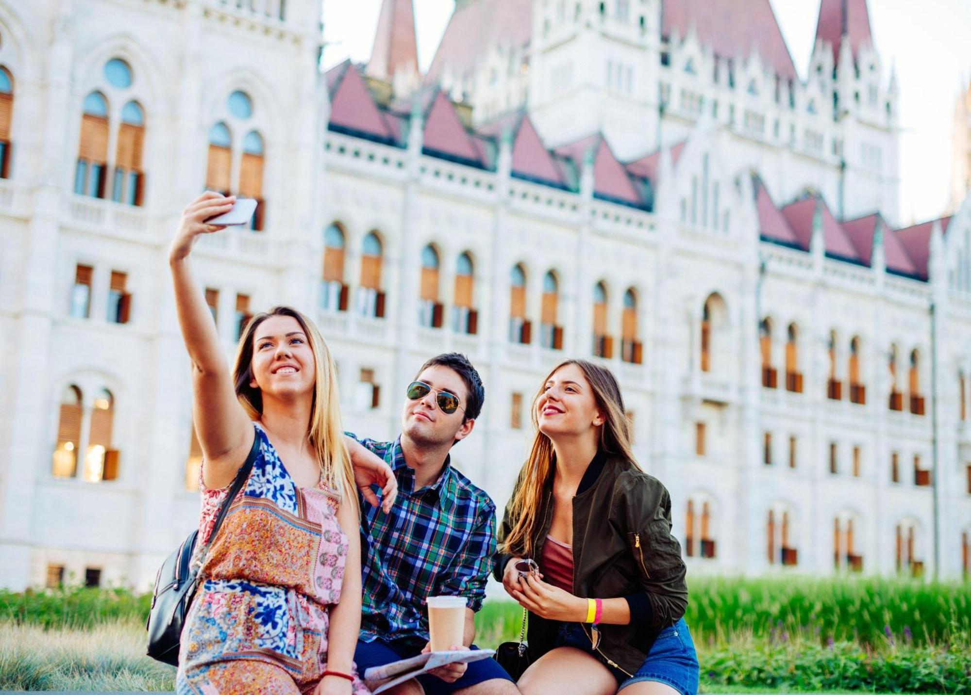 Verdi Budapest Aquincum Luaran gambar