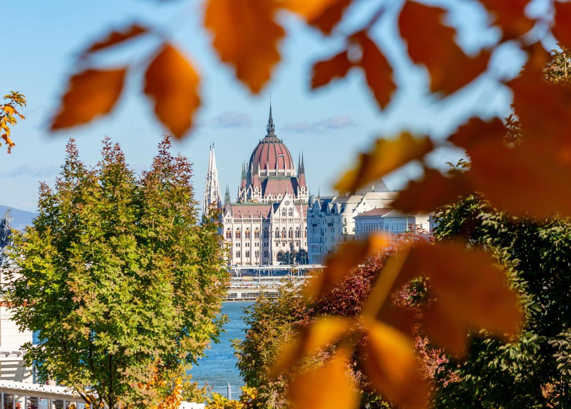 Verdi Budapest Aquincum Luaran gambar
